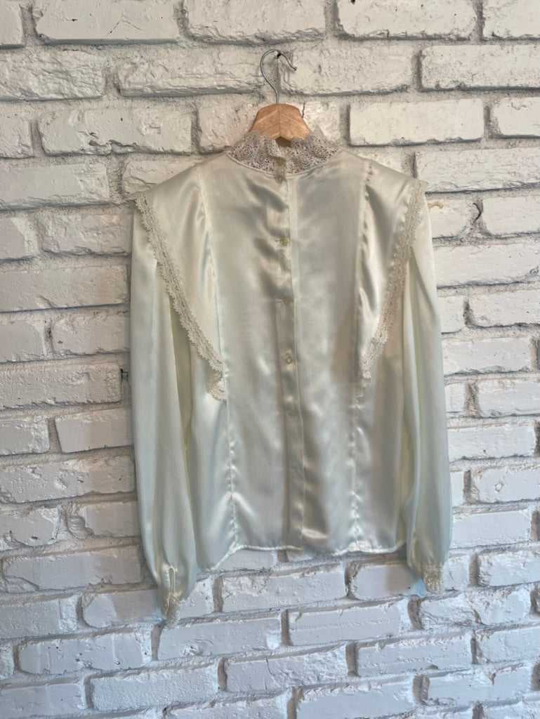 Lace Long Sleeve Blouse