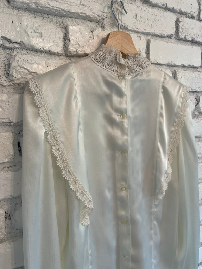 Lace Long Sleeve Blouse