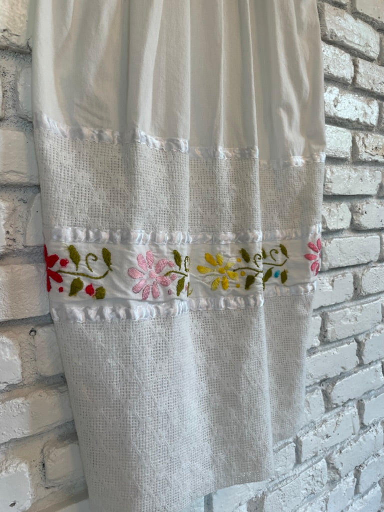 Vintage Mexican Embroidered Dress