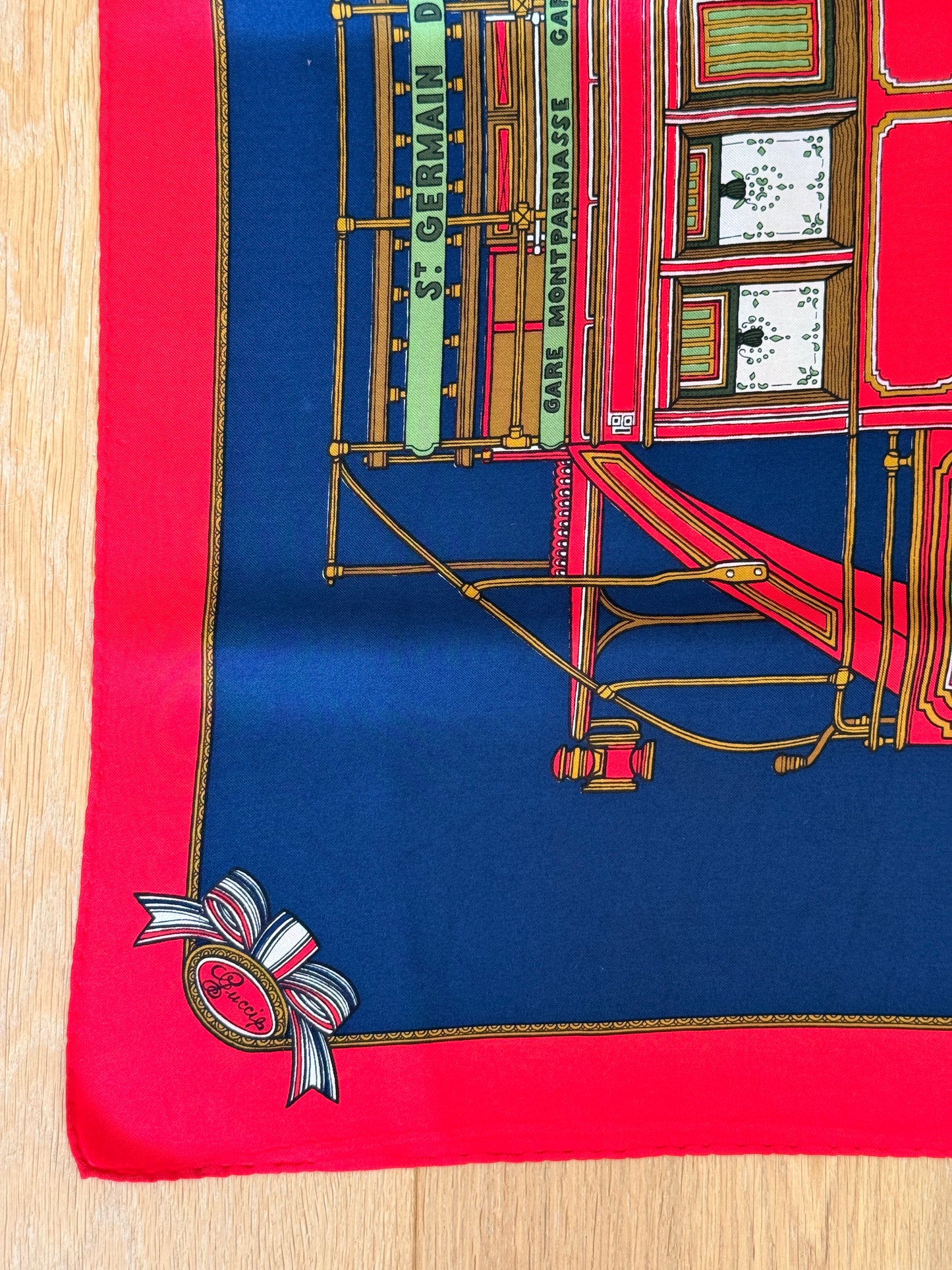 Gucci "Trams Parisiens de la fin du XIX Siècle" Silk Scarf