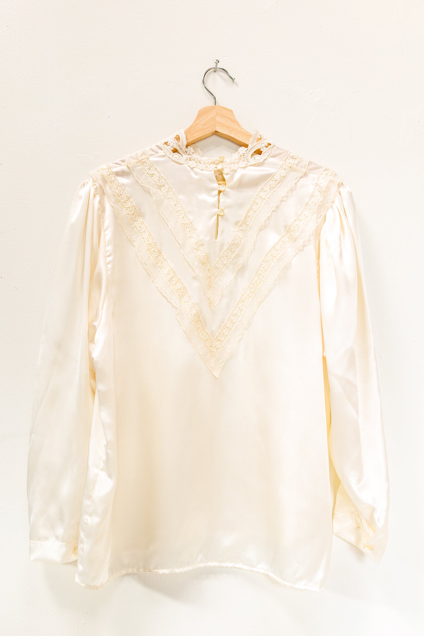 Vintage Handmade Lace Collared Blouse