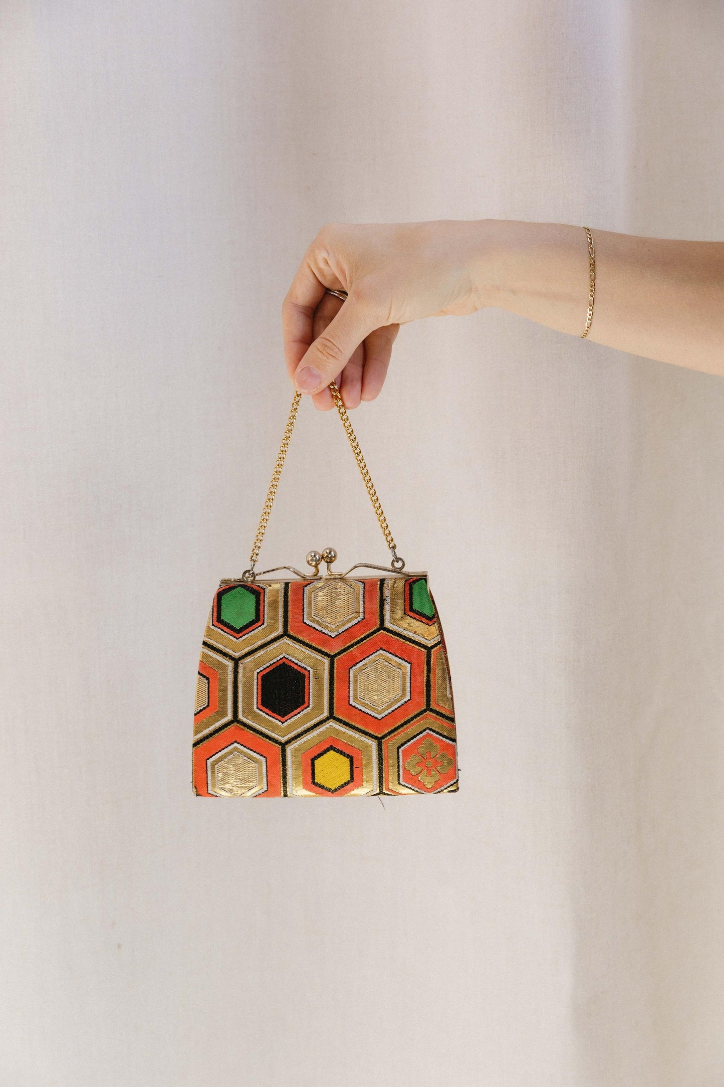 Vintage 1950s Japanese Hexagon Chain Handbag