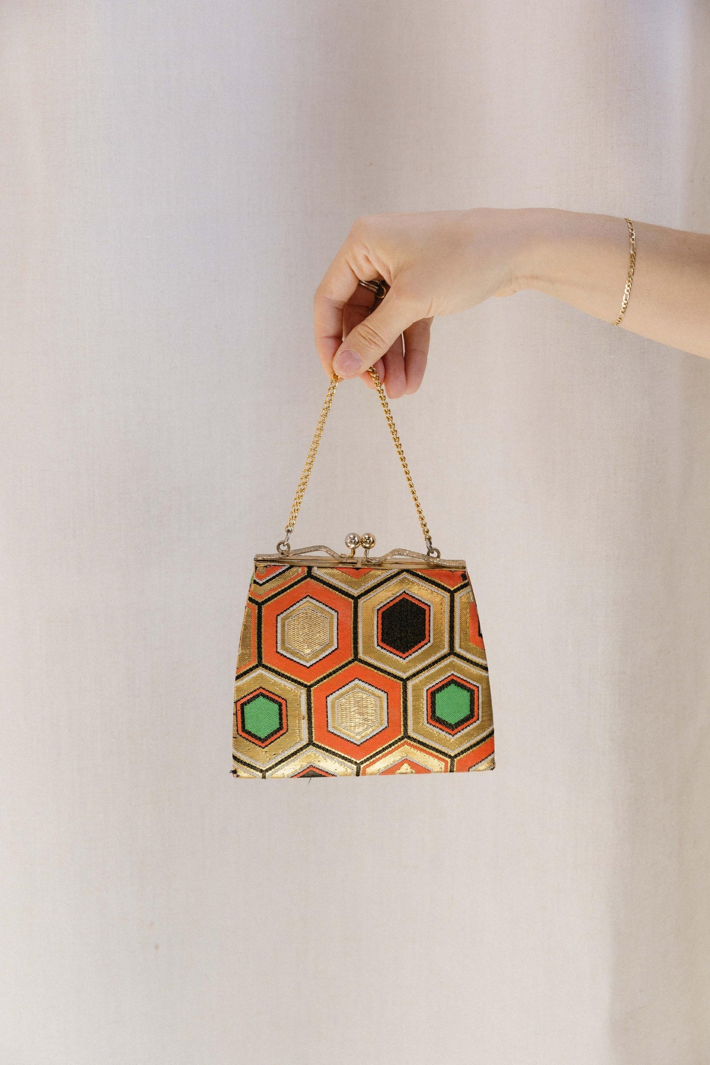 Vintage 1950s Japanese Hexagon Chain Handbag