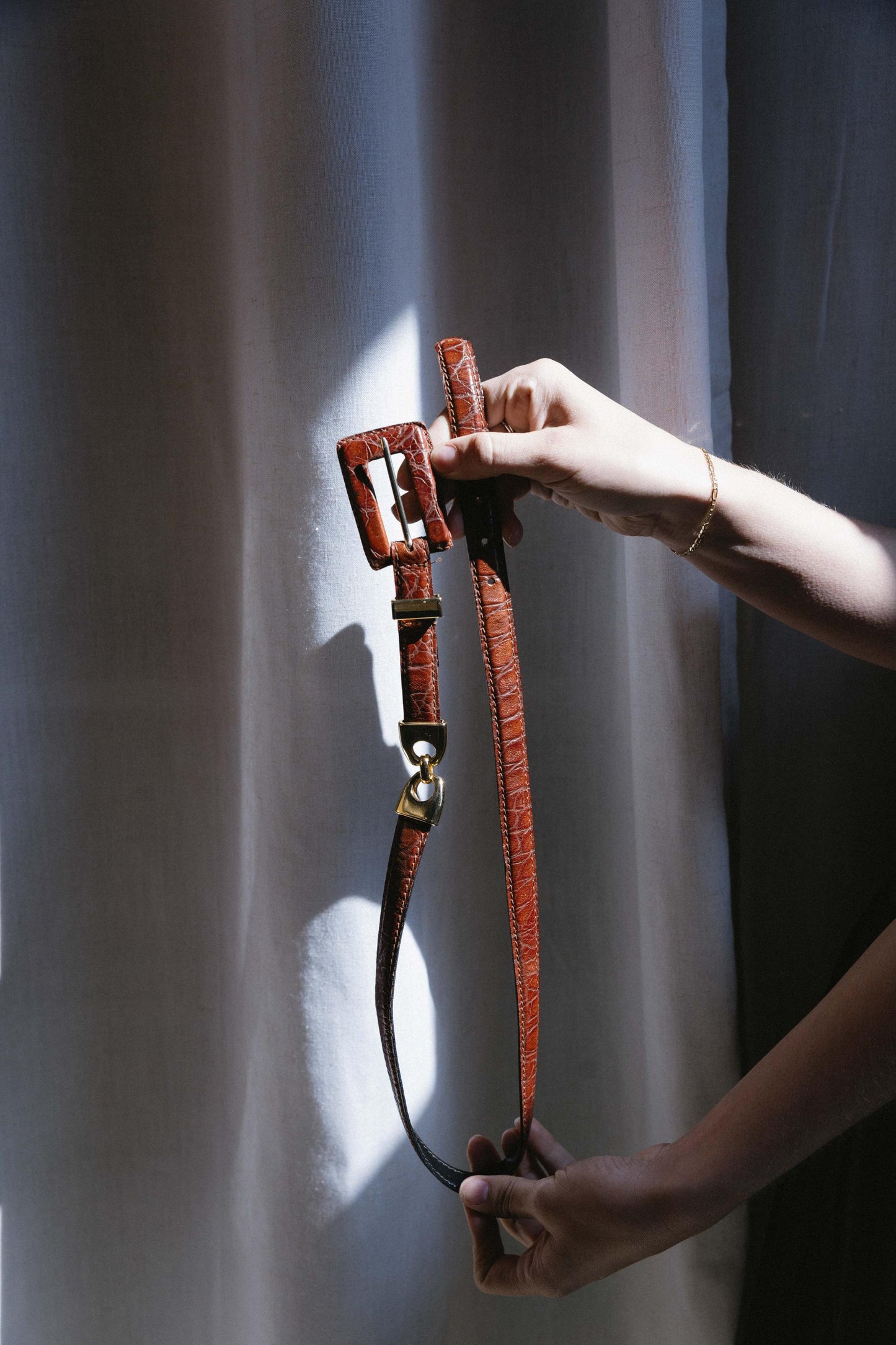 Vintage Brown & Gold Structred Skinny Belt